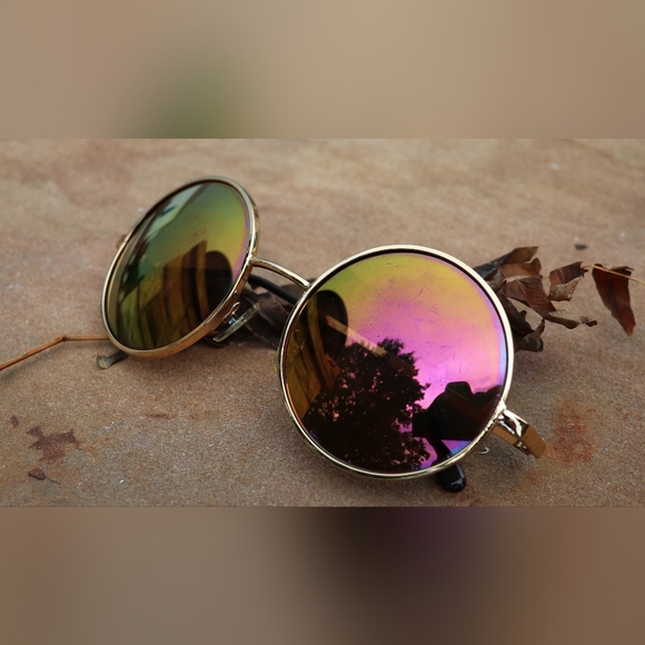 Shein Sunglasses Set of Three with Case included - Picture 4 of 13